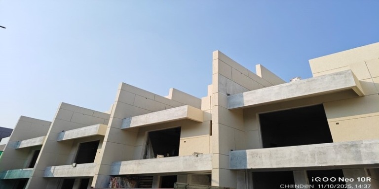 Cluster–32,Unit no. 115 TO 118