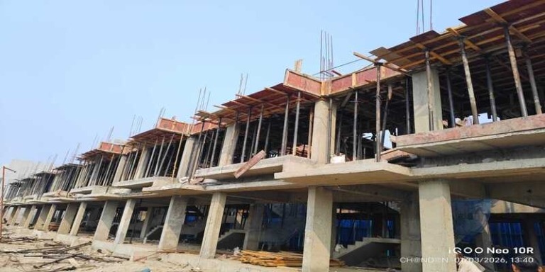 Cluster–5,Unit no. 204 TO 211